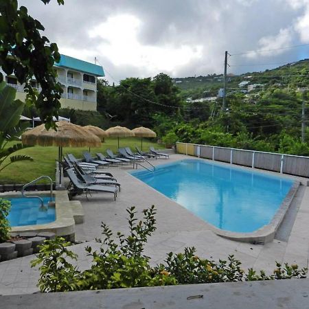 Flamboyan On The Bay Resort & Villas Canaan Ngoại thất bức ảnh