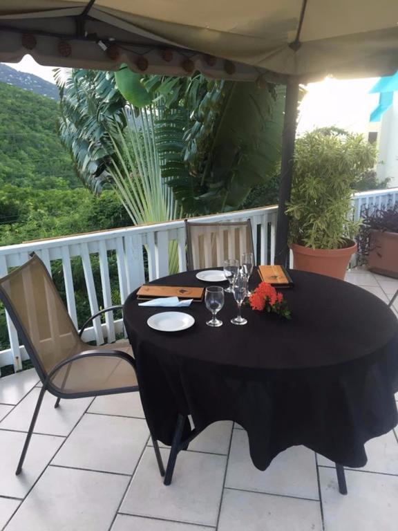 Flamboyan On The Bay Resort & Villas Canaan Ngoại thất bức ảnh