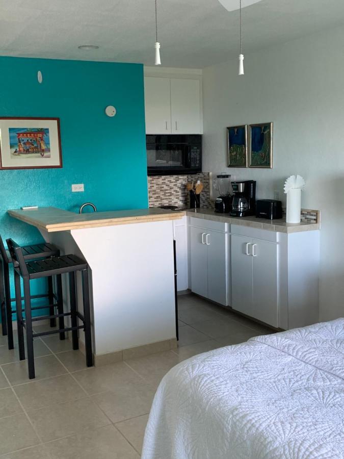 Flamboyan On The Bay Resort & Villas Canaan Ngoại thất bức ảnh