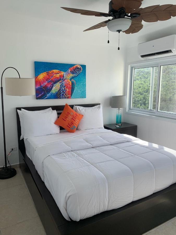 Flamboyan On The Bay Resort & Villas Canaan Ngoại thất bức ảnh